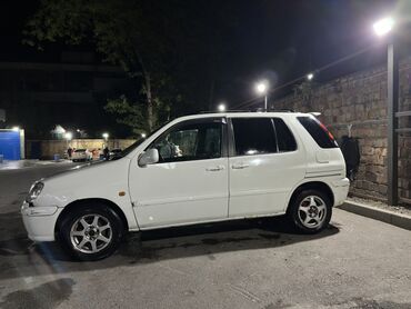 tayota runx: Toyota Raum: 1998 г., 1.5 л, Автомат, Бензин, Минивэн