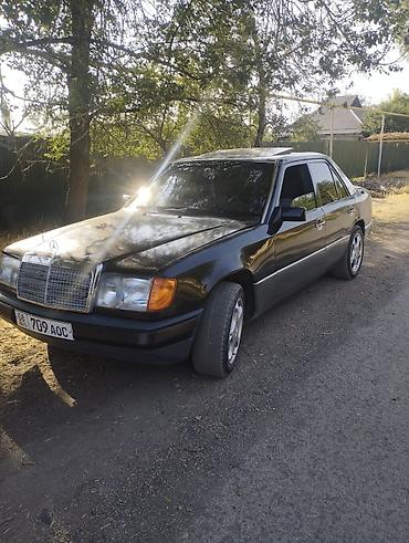 климат контроль 210: Mercedes-Benz 220: 1992 г., 2 л, Механика, Бензин, Седан — 4