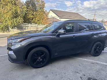 cdi 2 2: Toyota Highlander: 2023 г., 2.5 л, Гибрид, Кроссовер — 2