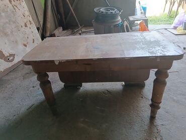 деревянный стол ручной работы: Стол, Б/у