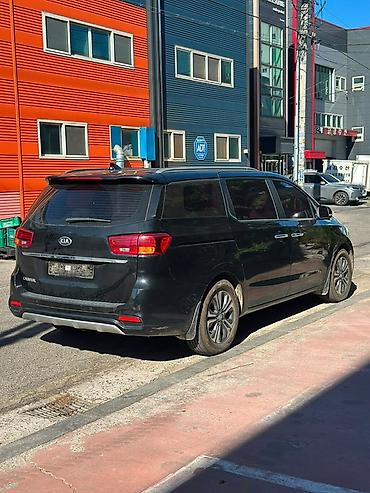 97: Kia Carnival: 2019 г., 2.2 л, Автомат, Дизель, Минивэн — 4