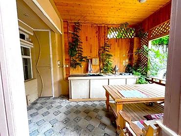 Həyət evləri və villaların satışı: M.Ə. Rəsulzadə qəs. 6 otaqlı, 170 kv. m, Kredit yoxdur, Orta təmir — 9