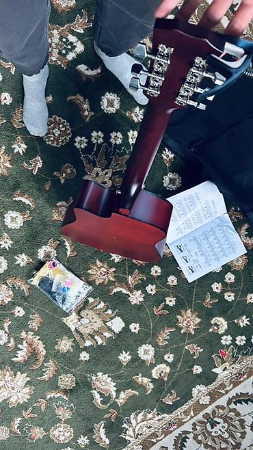 Гитары: Акустическая гитара 40" с вырезом (cutaway), цвет – натуральный — 8