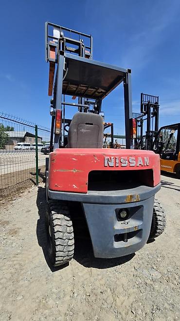 нисан лифт: Погрузчик, Nissan, 2010 г., Колесный, Вилочный — 4