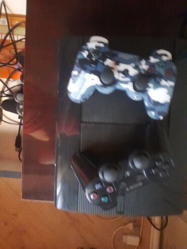 sony z2: Sony PlayStation 3 oyun konsolu iki ədəd pultla təklif olunur