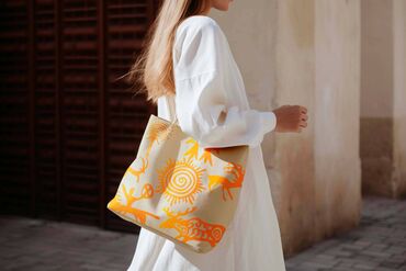 Графические дизайнеры: Графический дизайнер — 5