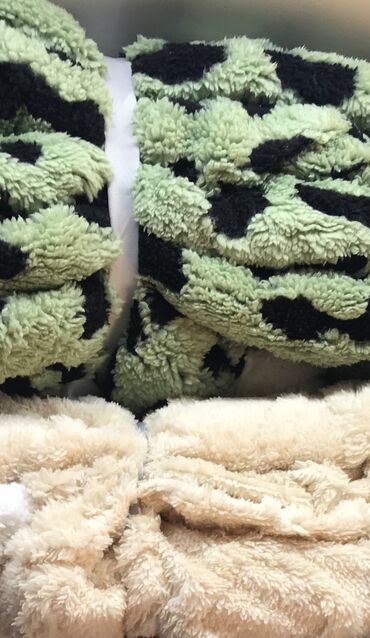 Одеяла и пледы: Плед, Новый, Все сезоны, Двусторонний, Плюшевый — 7