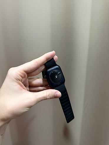 Саат үчүн боолор, билериктер: Apple Watch SE2 44 mm

Часы в пленке, запасные ремешки в подарок — 4