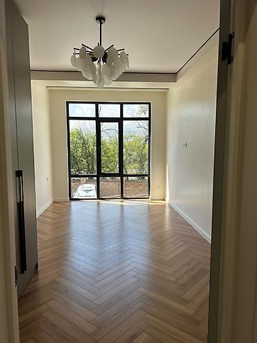 centr park: 2 комнаты, 67 м², 2 этаж, Свежий ремонт — 1