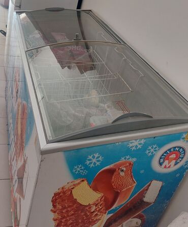 şuşə vitrin: Şüşəli dondurucu, Uğur, Türkiyə
