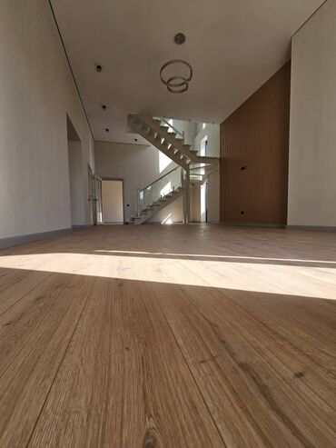 продаю дом бишкек колмо: Дом, 260 м², 6 комнат, Собственник
