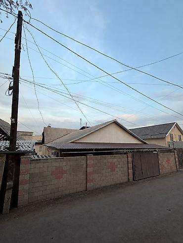 Продажа домов: 6 комнат и более, 180 м², 4 соток, Бишкек, Шлагбаум Собственник — 2