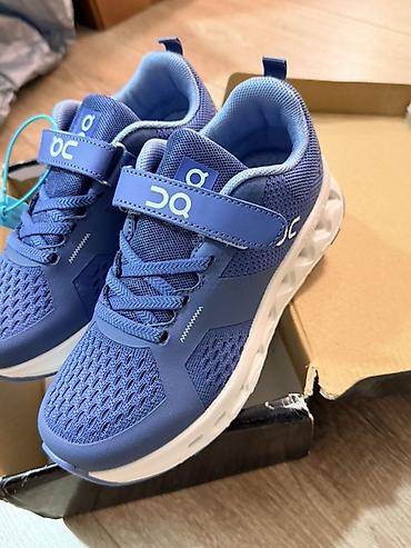 обувь on: Кроссовки On Running детские. Отдаю по своей цене - Размер по ярлыку — 6