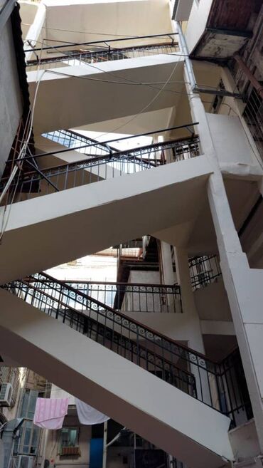 Köhnə tikili: Bakı, 2 otaqlı, Köhnə tikili, m. Sahil, 40 kv. m — 9