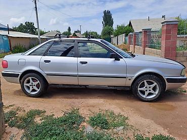 авто прод: Audi 80: 1992 г., 2 л, Механика, Бензин, Седан — 3