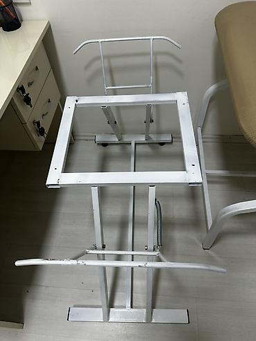 Salon, tibbi mebel: Məhsul: Çevrilən ginekoloji/medikal kreslo çərçivəsi və yastıq dəsti — 1