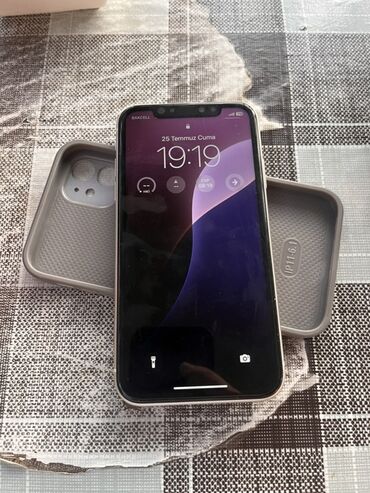 qab yuyanlarin qiymeti: IPhone 11, Ağ