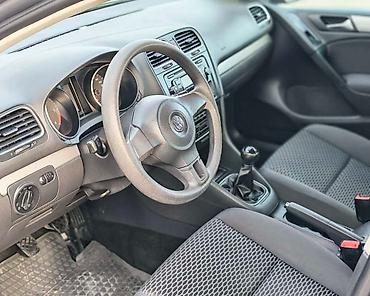 alat 52: Na prodaju Volkswagen Golf 6 1.6 TDI, 2011. godište (na ime kupca) — 10