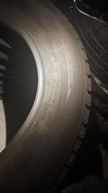 набор рожковых ключей: Комплект зимних шин б/у 225/65R17 — 2