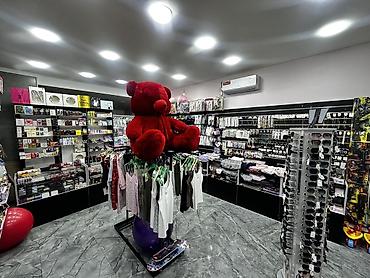 Оборудование для магазинов: Geniş çeşidli məişət və aksesuar mağazası Məhsul kateqoriyaları: - — 3