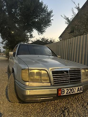 двери на 124: Mercedes-Benz W124: 1994 г., 2.2 л, Механика, Бензин, Универсал — 3