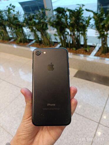 Мобильные телефоны: IPhone 7, 128 ГБ, Jet Black, Отпечаток пальца