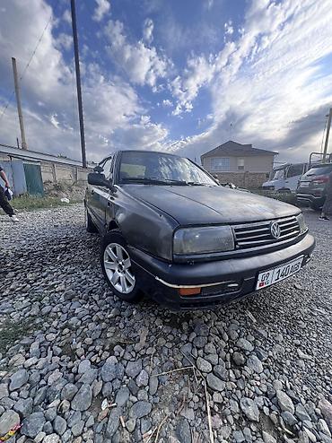Унаа: Volkswagen венто 1992 год, 1.8моно. Мотор в хорошем состоянии — 4