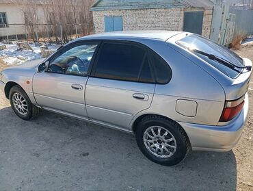 Toyota: Toyota Corolla: 1995 г., 1.3 л, Механика, Бензин, Хэтчбэк