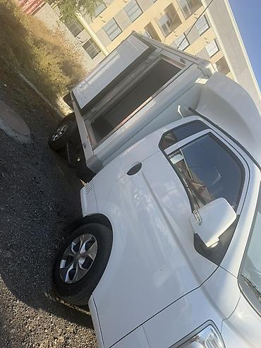 Hyundai: Hyundai Porter: 2025 г., 2.5 л, Автомат, Газ — 2