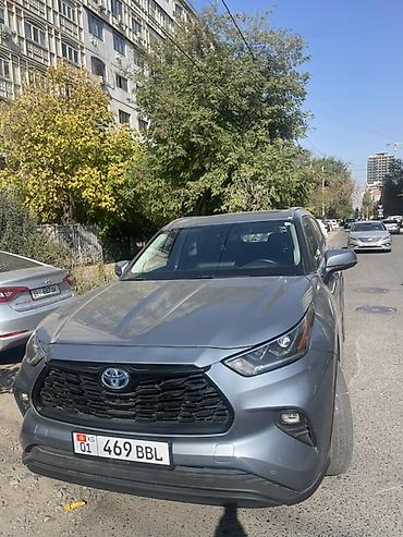 хайландер 2023: Toyota Highlander: 2022 г., 2.5 л, Гибрид, Кроссовер — 1