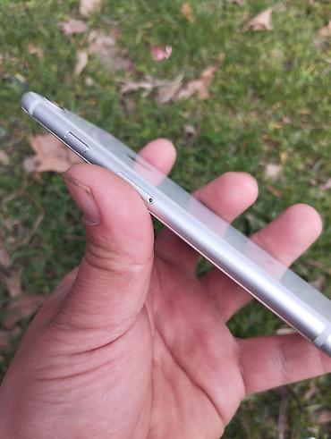 Apple iPhone: IPhone 8, Б/у, 64 ГБ, Белый, Чехол, 87 % — 9