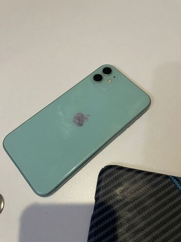 телефон iphone 7: IPhone 11, Б/у, 128 ГБ, Защитное стекло, Чехол, 79 %