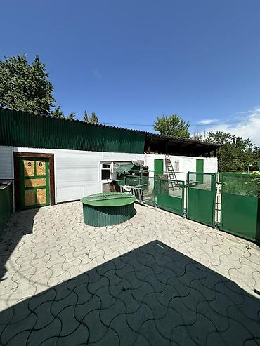 Продажа коттеджей и домов: 📍 В центре Сокулука продаётся дом. Площадь дома составляет 100 кв.м — 6