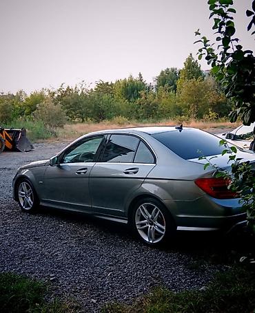 avtomobil ehtiyat hisselerinin satisi: Mercedes-Benz C-Class: 1.8 l | 2012 il Sedan — 6