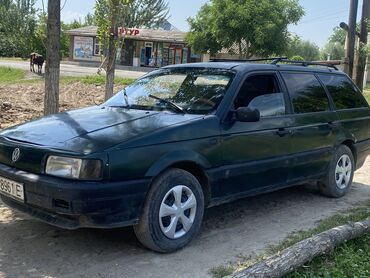 продаю автомобиль в рассрочку: Volkswagen Passat: 1991 г., 1.8 л, Механика, Бензин, Универсал