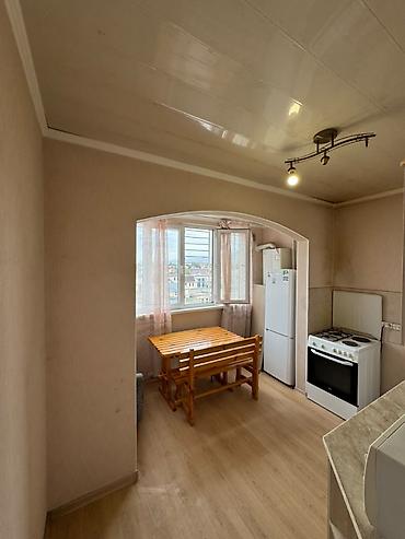 106: 1 комната, 45 м², Кок-Жар ж/м 106 серия улучшенная, 7 этаж, Старый ремонт — 3