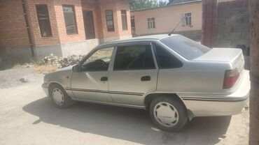 авто матиз: Daewoo Nexia: 2006 г., 1.5 л, Механика, Бензин, Седан