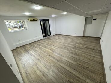 продаю офис 107 м² с ремонтом с мебелью административное здание 1 этаж: Сдается коммерческое помещение 117 м2 - Московская 121 (Московская/