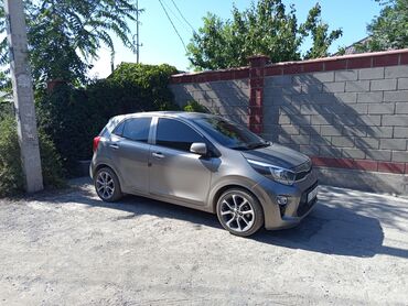 срочное продажа авто: Kia Morning: 2018 г., 0.1 л, Автоматические, Газ, Лимузин