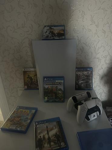 Sony PlayStation: Игровая консоль Sony PlayStation 5 (версия с дисководом) в комплекте с — 5