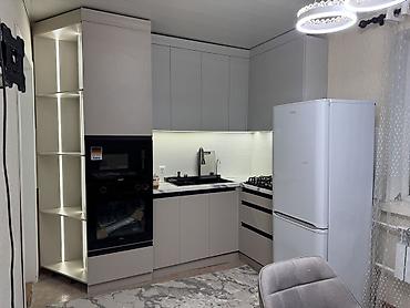 Дома: 🏡 Продаётся дом с бизнесом в Бишкеке! 💼 📍 ж/м Ак-Жар 📐 Дом — 120 м² | — 4