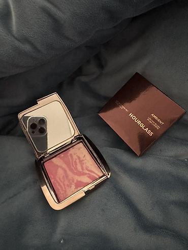 Hourglass Ambient Lighting Blush
 
Адрес: Тц Весна ( Калык Акиева 66)