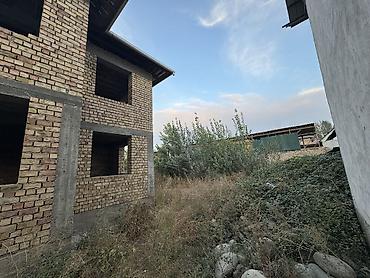 Недвижимость: 5 комнат, 110 м², 4 соток, Жапалак, Собственник — 4