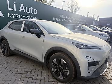 Changan: Changan : 2026 г., 1.5 л, Автомат, Бензин — 2
