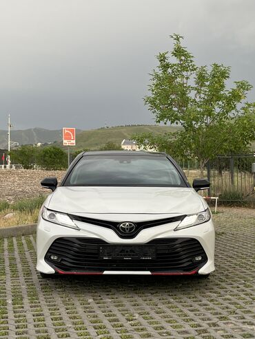 Toyota: Toyota Camry: 2020 г., 2.5 л, Автомат, Бензин, Седан