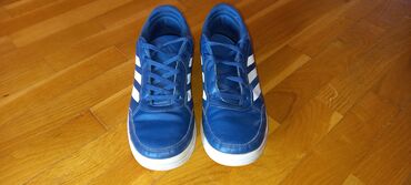 brojevi obuće: Adidas, Size - 39