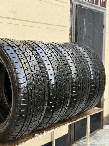 колесо для газ 53: Шины 285 / 50 / R 20, Зима, Б/у, Комплект, Внедорожные (АТ/МТ), Китай, Triangle