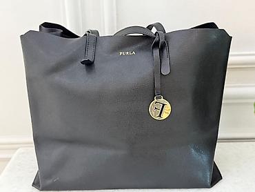 Furla qadın əl/çiyin çantası – klassik qara rəngdə tote model -