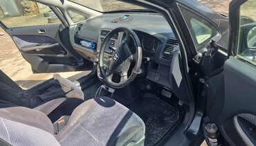 Honda: Honda Stream: 2001 г., 2 л, Автомат, Газ, Минивэн — 1