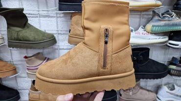 Čizme: Čizme, UGG, 37 — 3